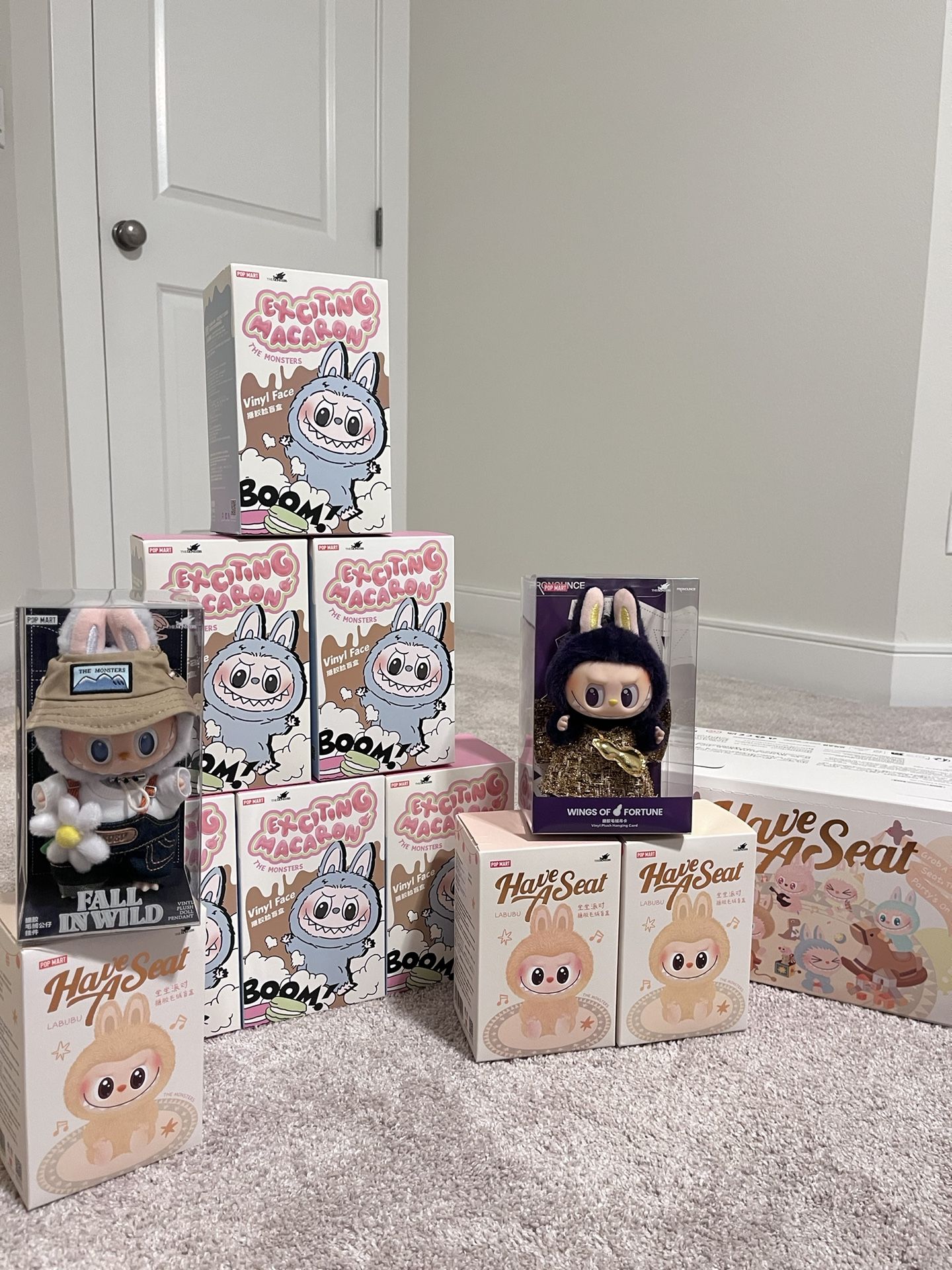 Labubu- V1,2 🥰