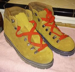 New Vintage 80's Northwest Territory Boots Size 12
