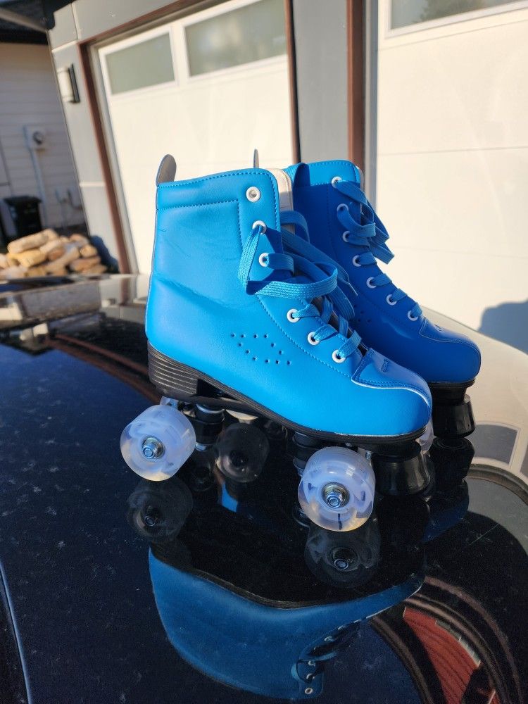 Roller Skates With Case And Replacement Parts- C: Blue- Size: 37