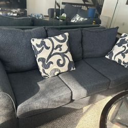 Good Conditions Sofas 