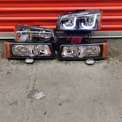 Black headlights with amber corner LED J-Halos compatible with Chevy SIlverado 2003_2006