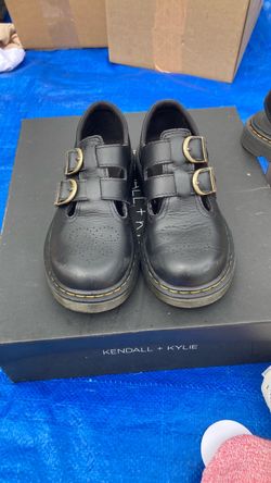 Girls shoes size 1