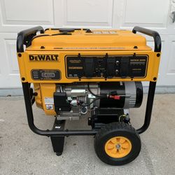 DeWALT Gas Generator