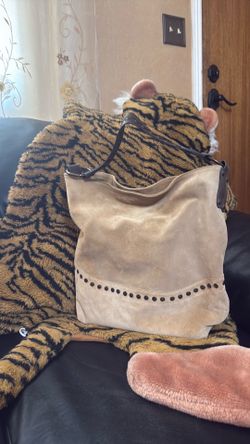 Dooney & Bourke purse