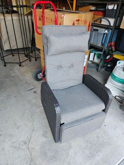 Wicker Recliners (2)