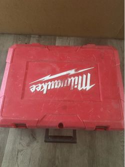 Vendo Milwaukee Hammer drill