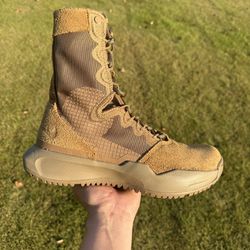 Tactical Military Hiking Boots Nike SFB B1 Coyote 8" DD0007-900 Sizes 9, 8