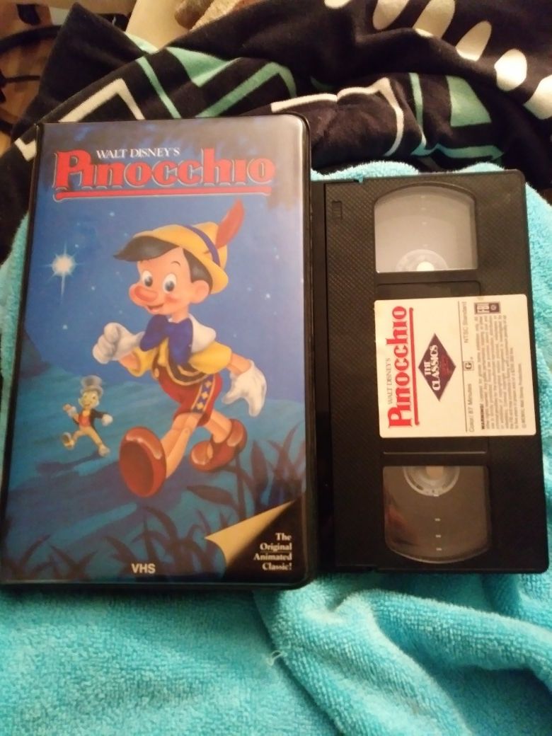 Vintage 1985 Disney PINOCCHIO The Classics Black Diamond Black Case VHS Movie
