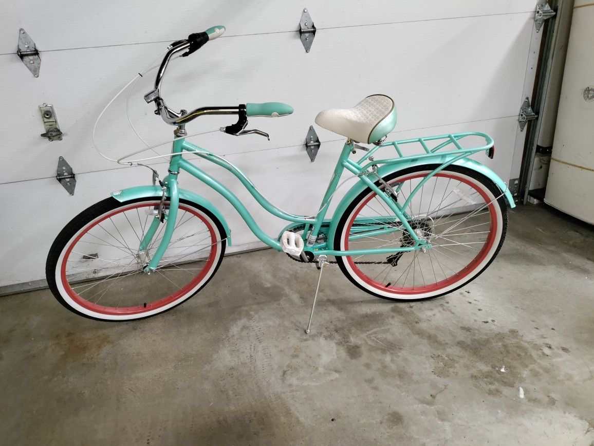 Schwinn Ladies Perla Bike