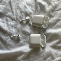 AirPod Cases 2 AirPods 