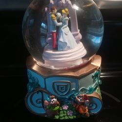 Disney Cinderella Musical Snow Globe Princess Motion Decoration Snowglobe