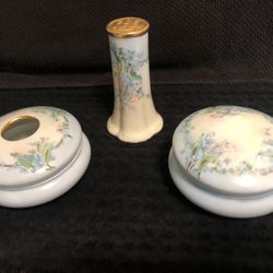 Antique Ladies Powder Set