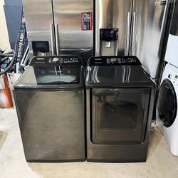 SMART SAMSUNG WASHER AND DRYER 
