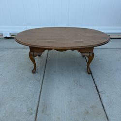 Vintage Antique Queen Anne Style Coffee Table Oval Coffee Table Wood Table