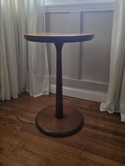 Safavieh Wood End Table