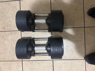 Lynx fittnes dumbbells 50pounds max!! (Taking offers)