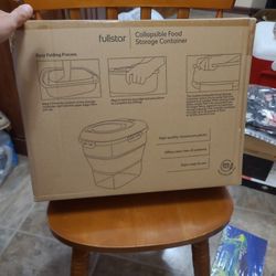 Fullstar Collapsible 50 Pound Food Storage Container