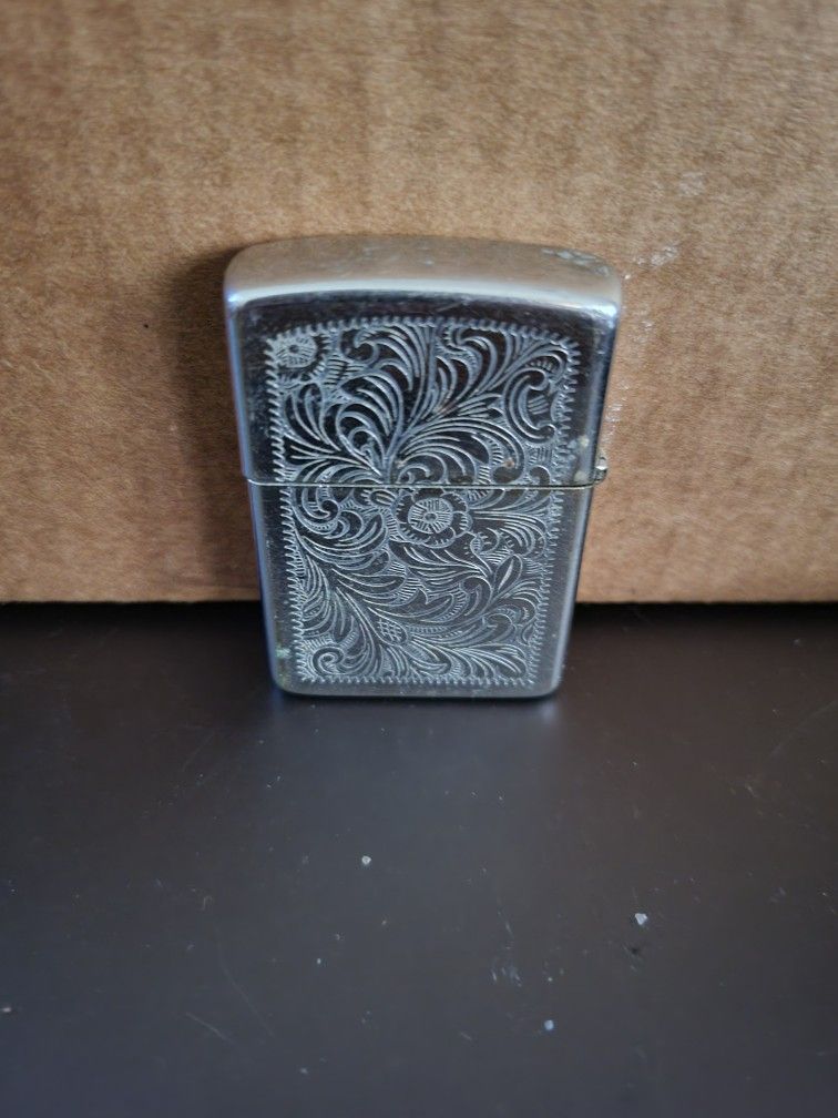 Zippo Manufacturing 352 Zippo Venetian Lighter