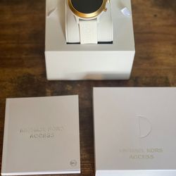 Brand New Michael Kors Smartwatch