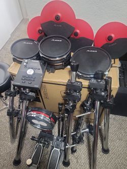 Alesis Electricity drums red and black