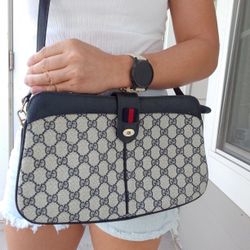 Authentic Vintage Gucci GG Monogram Supreme Sherry Web Accordion Ophidia Clutch Crossbody Bag 