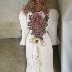 Wood Angel    19” Tall   Thick. Solid 