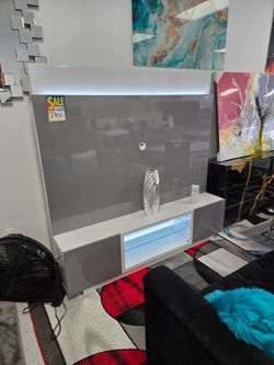Modern TV Wall Unit with LED Lighting ( SHOWROOM DISPLAY)