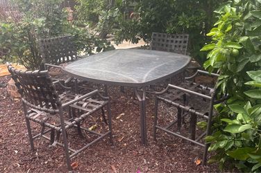 Outdoors dining set Brown Jordan
