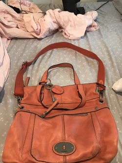 Fossil purse