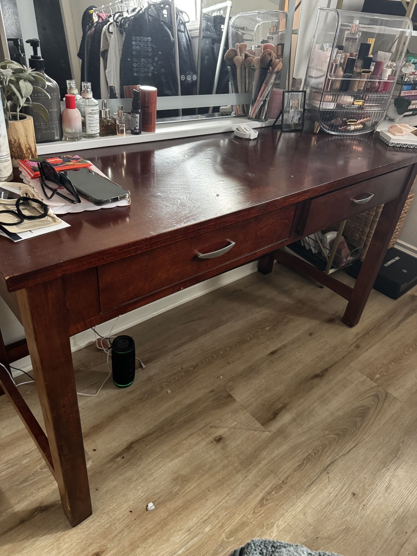 Vanity Desk