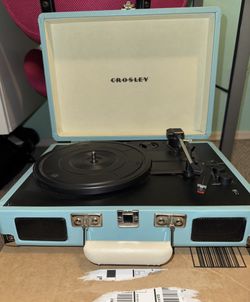 Crosley Cruiser Plus Bluetooth Vinyl Record Player - Turquoise