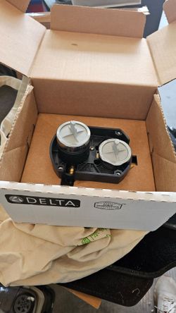 Delta shower diverter