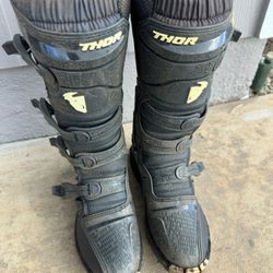 THOR Dirtbike Boots