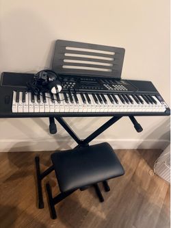 Key keyboard piano with bench