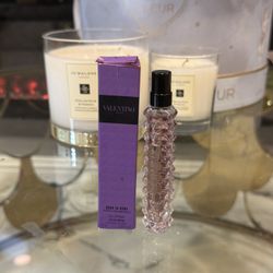 Valentino  Donna Born In Roma  Eau de Parfum Travel Spray FIRM PRICE 💜