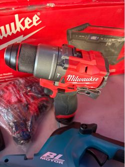 M12 hammer drill