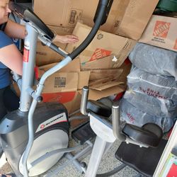 Schwinn elliptical