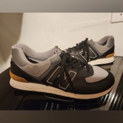 Mens New Balance Shoes 