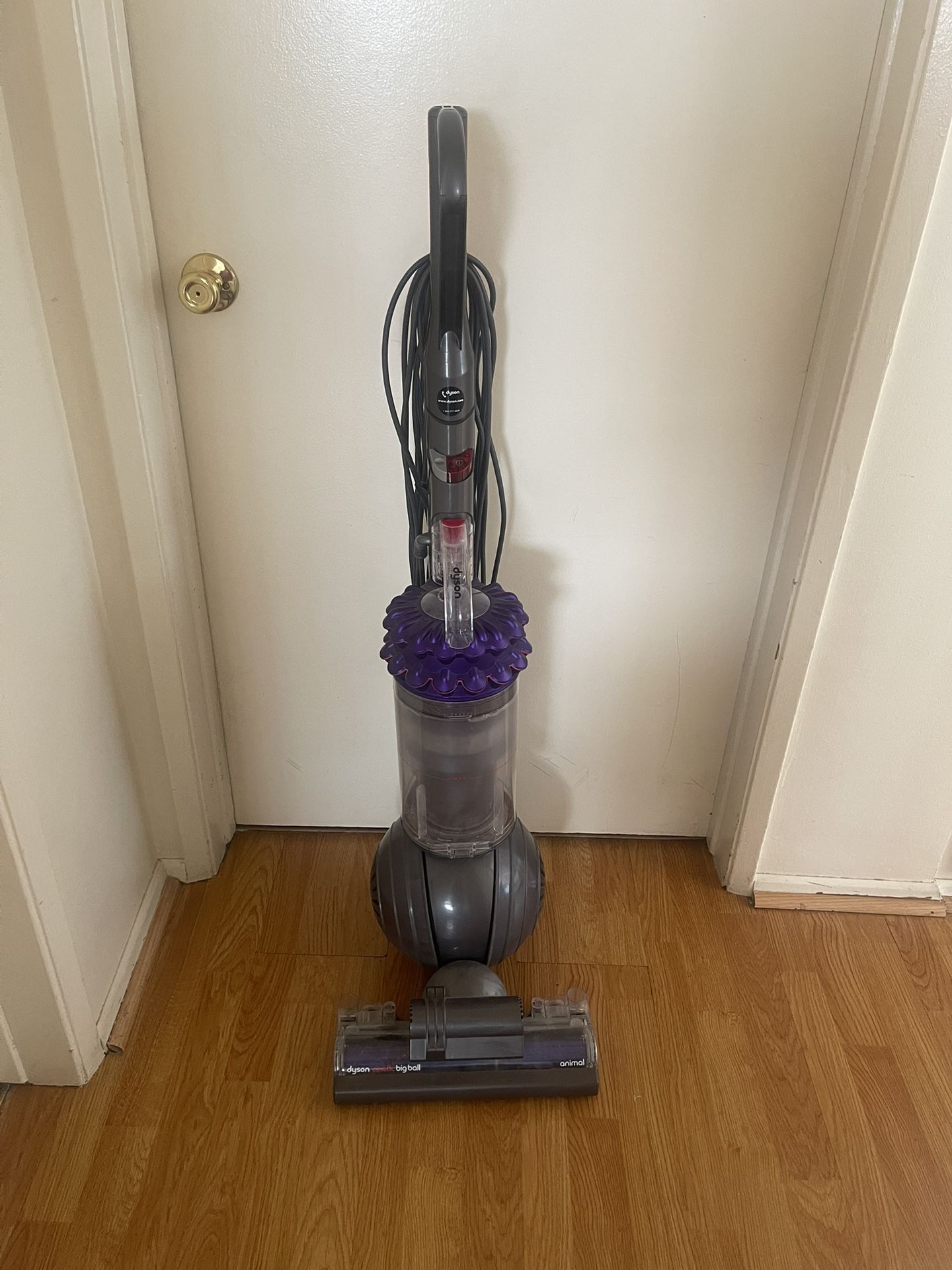 Dyson  Vacuum 