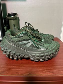 Balenciaga Defenders