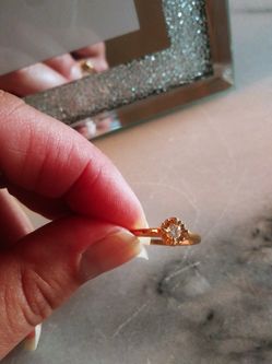 Pretty fashion ring size 8