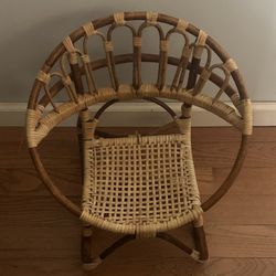 Antique Rattan Child’s Chair