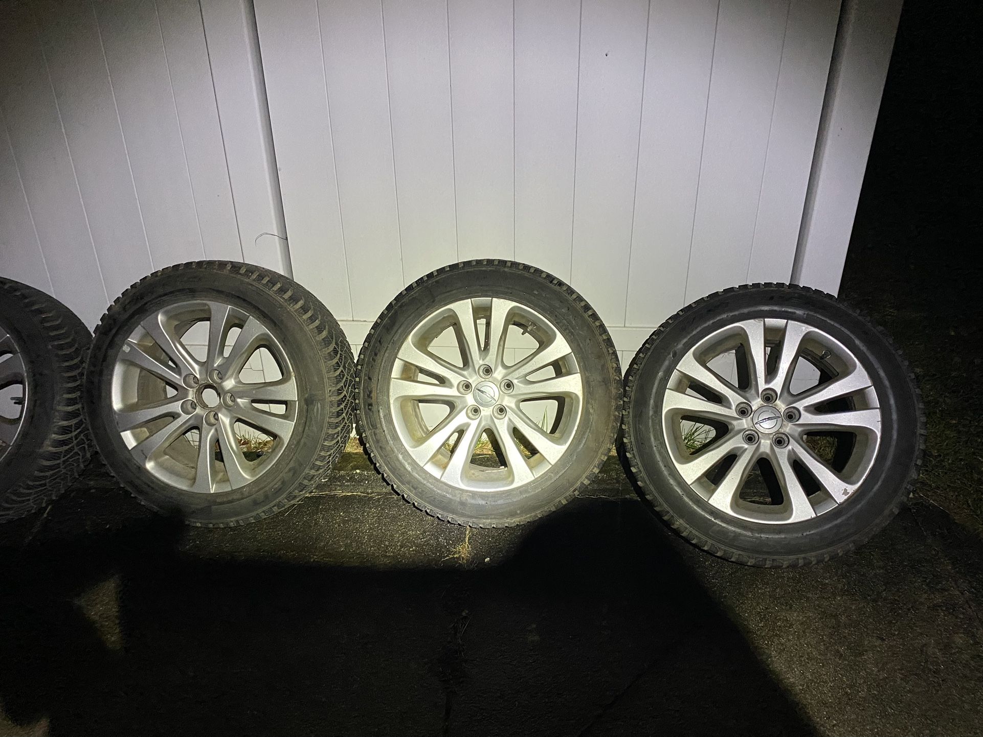 Rims And Tires Almost New 215 / 55 R17