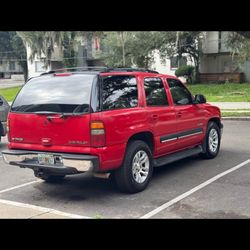 2001 Chevrolet Tahoe · LT Sport Utility 4D