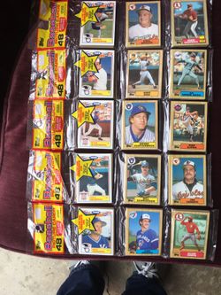 Grade 10 factory sealed futures cards i mint I see Clemens .Ripkien .and more stars in the front cover