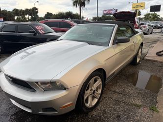 Ford Mustang Convertible