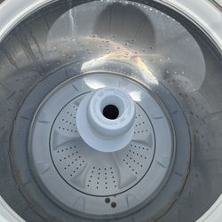 Washer Whirlpool 3 years old Not working
