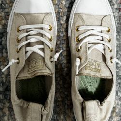 Beige Women Converse