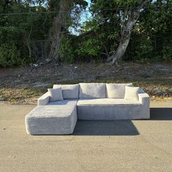 Plush Corduroy Sectional Couch [FREE Delivery🚚]