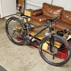 Specialized Mountain Bike